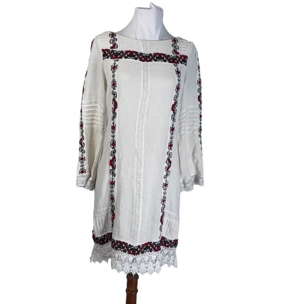 Alice + Olivia Riska Dress in Ivory 4